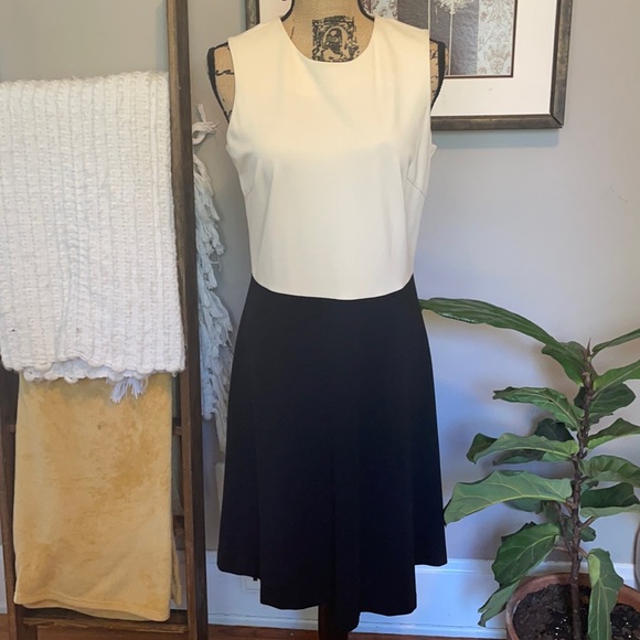 J. McLaughlin NEW without tags stretch color block